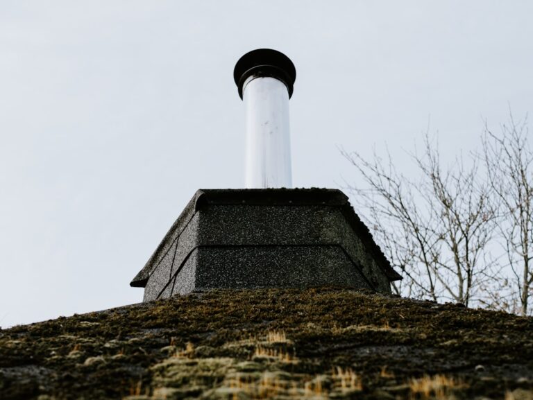 Kamin Zugluft Ölheizung – Schornstein mit Zugproblemen am Gebäude