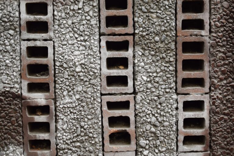 Schalungssteine setzen ohne Fundament – Betonschalungssteine Mauer